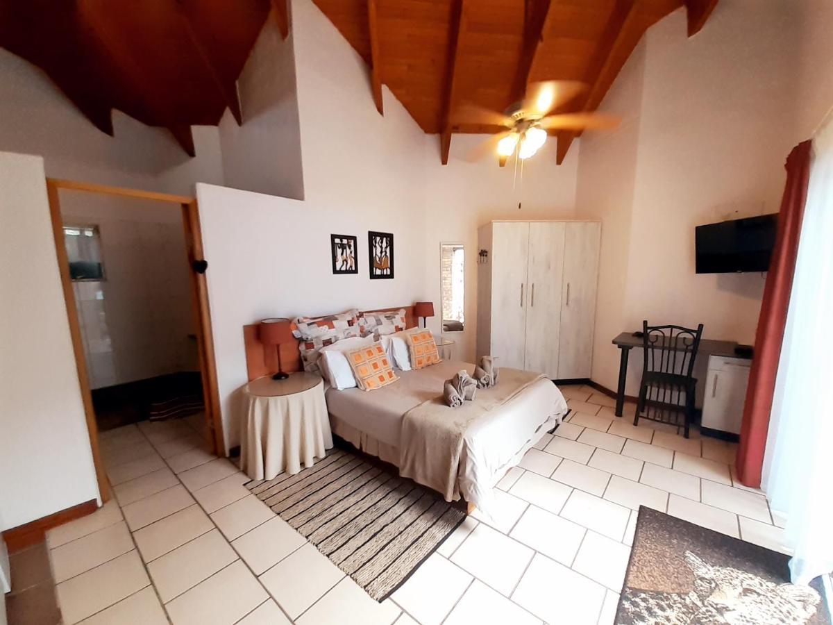 Tatenda Guest House Hazyview Extérieur photo